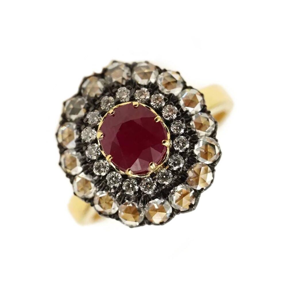 Burma ruby 2.02 cts gold 18ky+w gold Ring