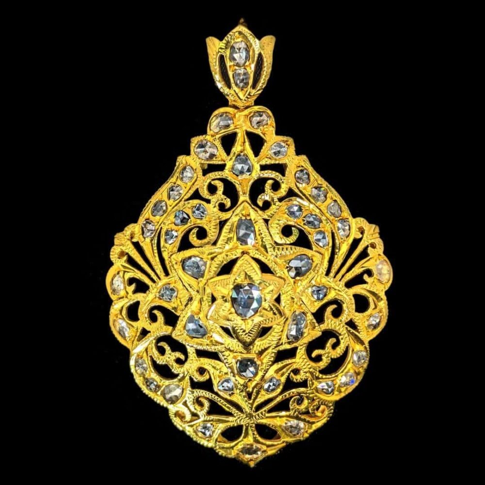 Vintage 18k yellow gold pendant with rose cut diamonds